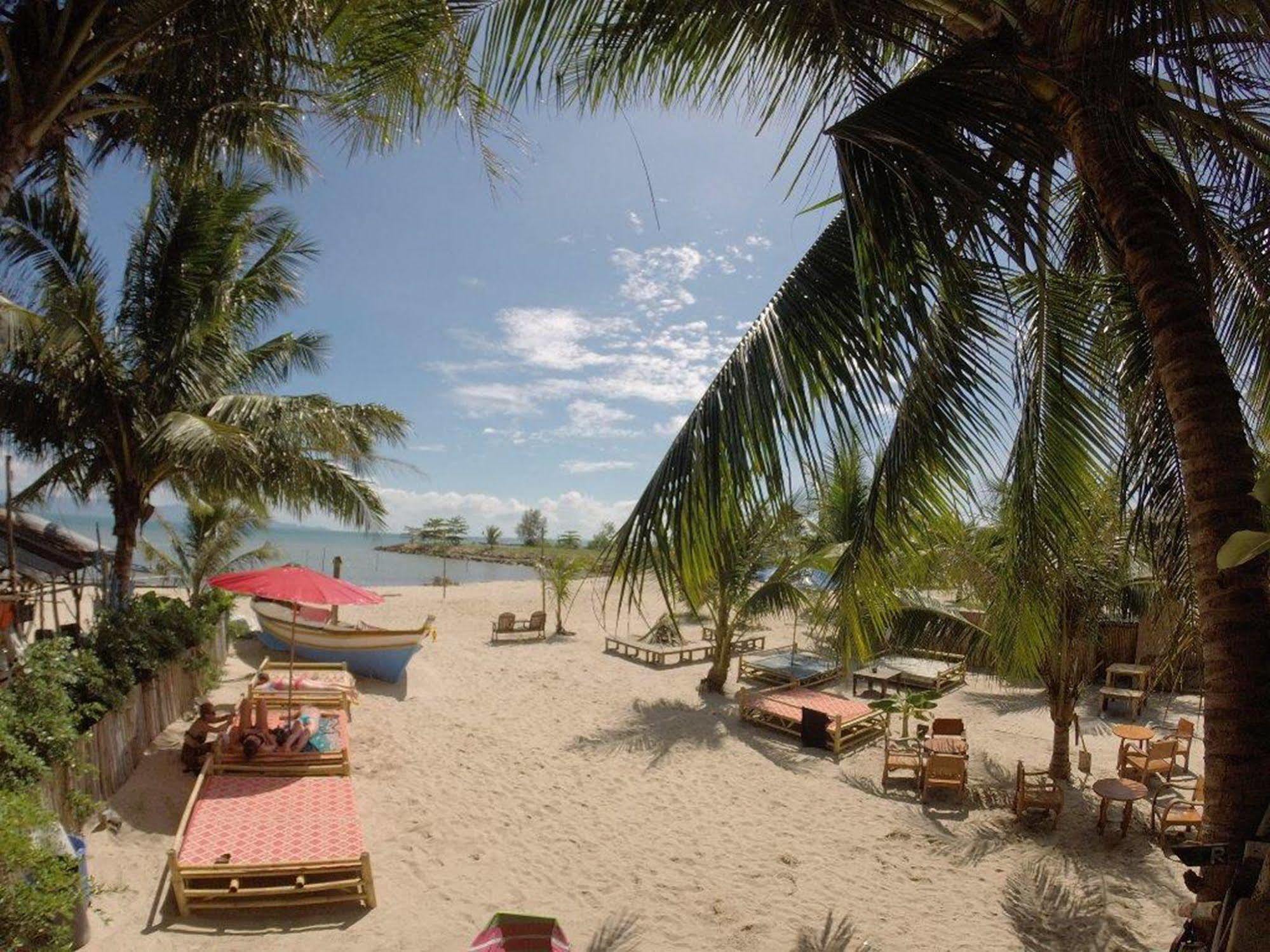 Echo Beach Hostel Ban Tai Exterior photo
